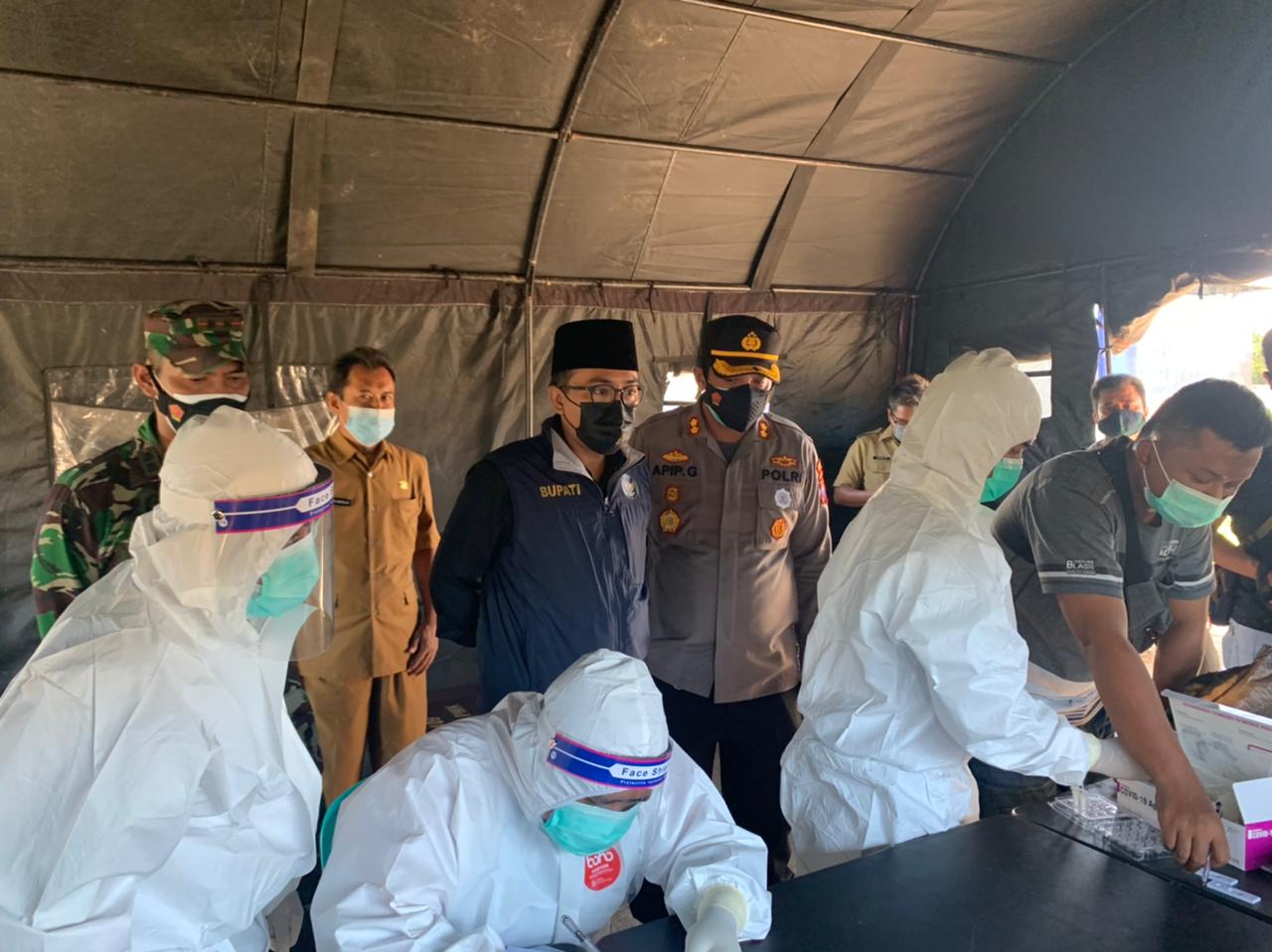 Angka Kasus Positif Covid-19 di Bangkalan Melonjak, Forkopimda Pamekasan Lakukan Penyekatan dan Rapid Antigen Acak