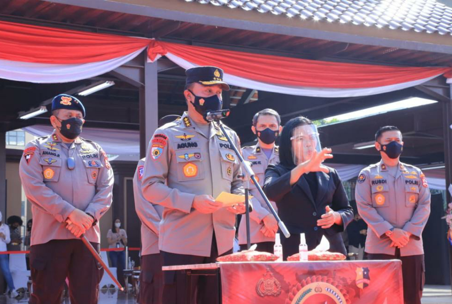 Jelang Hari Bhayangkara ke-75, Polri Gelar Baksos se-Indonesia