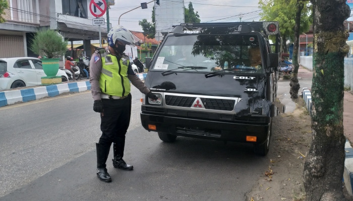 Mobil Pick Up Tanpa Nopol Diamankan Satlantas Polres Sumenep