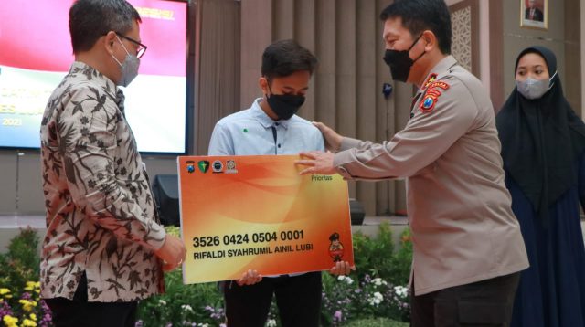 7.700 Anak Yatim Piatu Korban Covid-19 Dapat Jaminan Kesehatan dari Polda Jatim