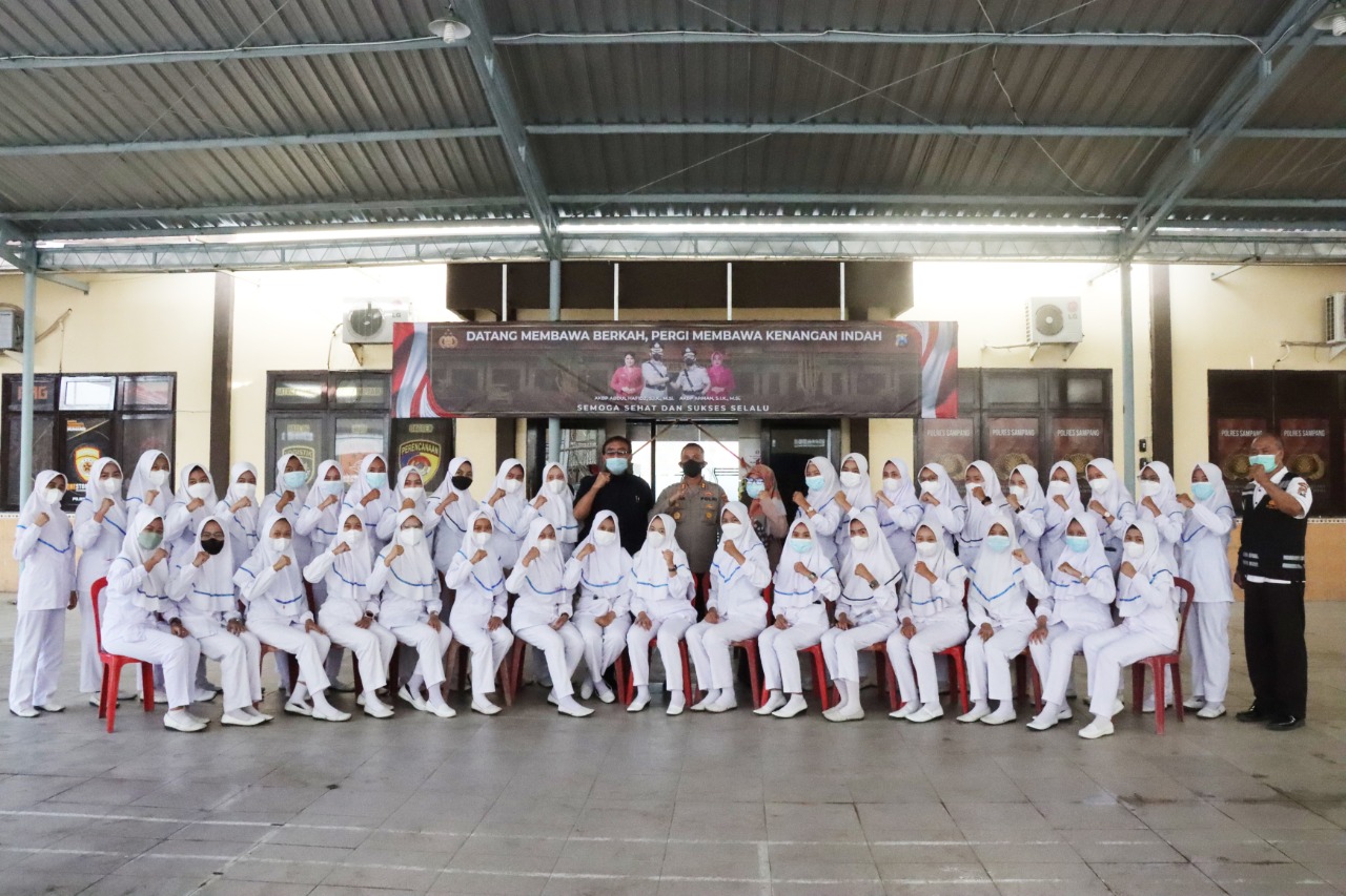 Gandeng Akbid Graha Husada, Kapolres Sampang Siapkan 400 Relawan Vaksinator Covid-19
