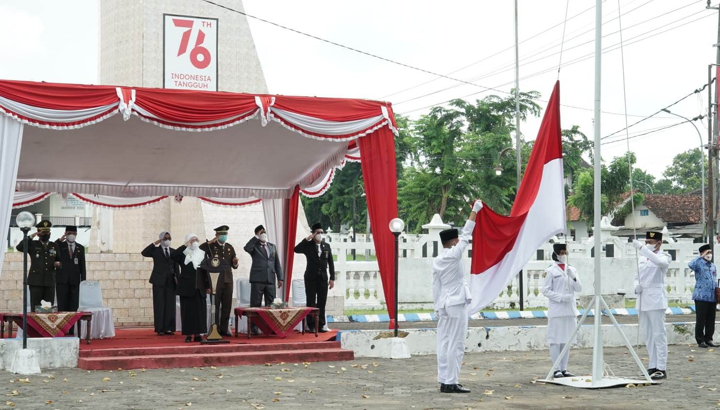 Peringati Hari Pahlawan, Wabup Nyai Eva : Jadikan Pahlawan Sebagai Inspirasi dalam Kehidupan Berbangsa