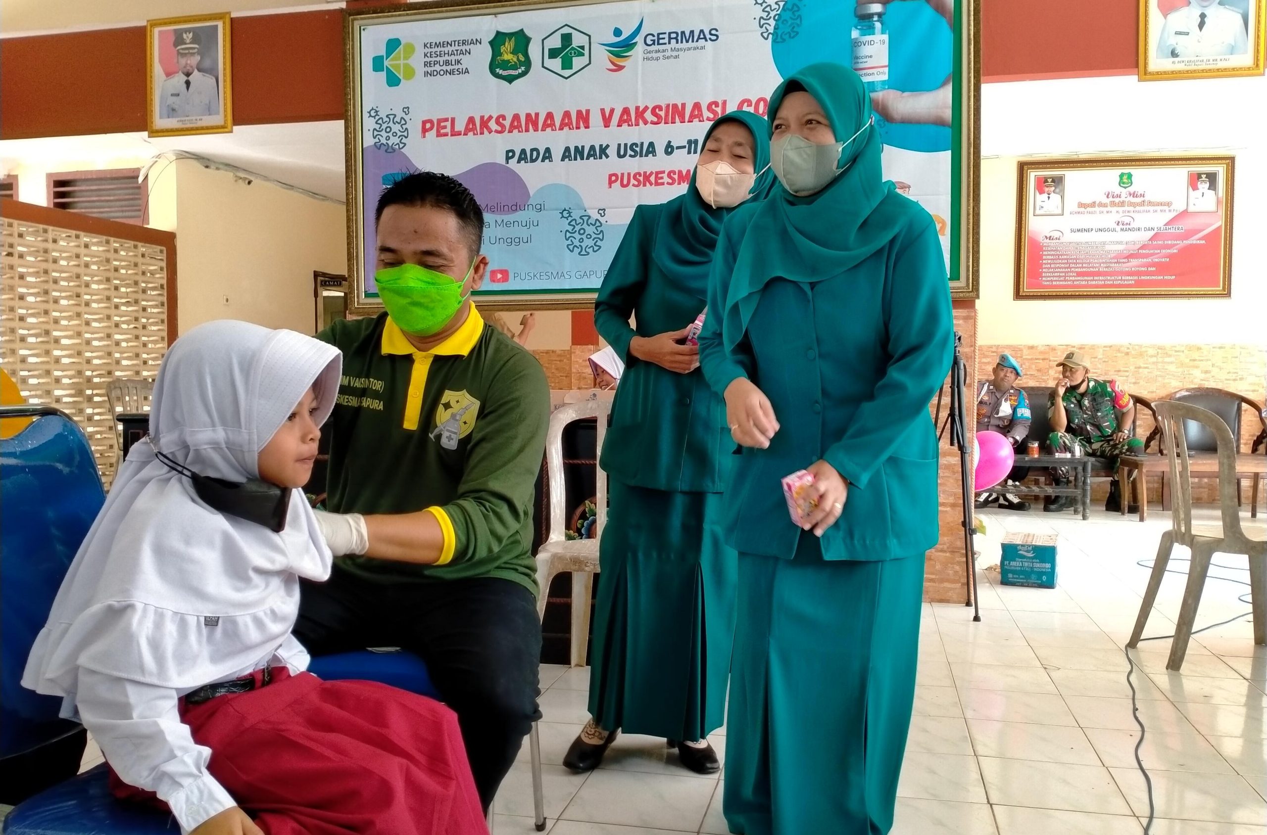 174 Siswa SD di Kecamatan Gapura Ikuti Vaksinasi Anak Usia 6-11 Tahun