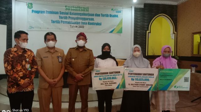 Pemkab Sumenep Wajibkan Kontraktor Ikut BPJS Ketenagakerjaan