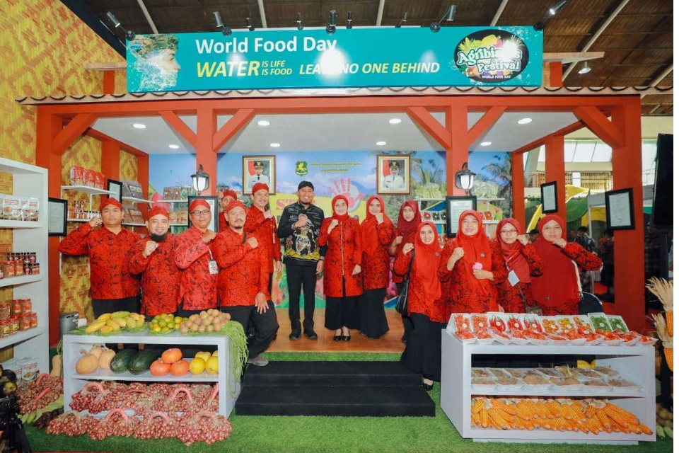 Hari Pangan Sedunia, DKPP Sumenep Raih Penghargaan dari Gubernur Jatim