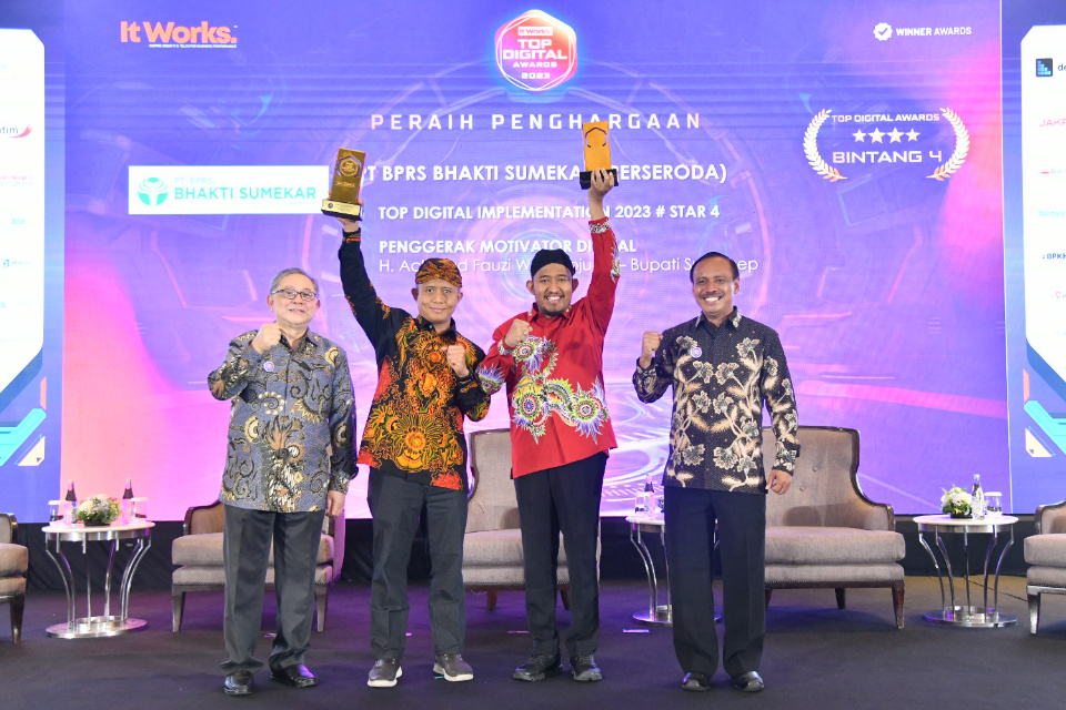 BPRS Bhakti Sumekar Raih Penghargaan TOP Digital Awards 2023