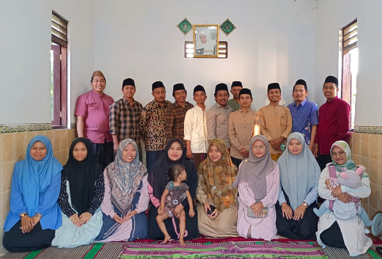Laskar Muda Mas Kiai Gelar Doa Bersama Untuk KH Ali Fikri Maju di Pilkada