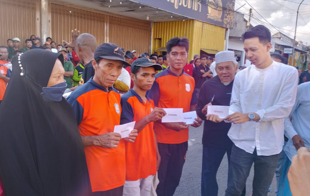 Berbagi di Bulan Ramadan, BIP Bagikan Ribuan Amplop Berkah