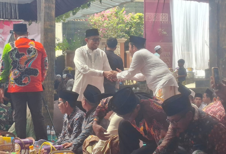 Ngunduh Mantu Putra Ketua DPRD Sumenep Pererat Sinergi Pemerintah dan Tokoh Masyarakat